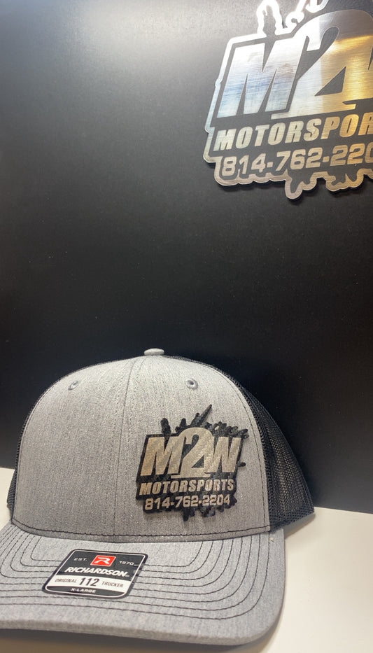 Grey carbon fiber snapback